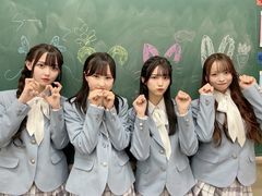 「恋を知った世界」制服衣装