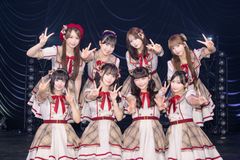 A World in Our Colors 衣装